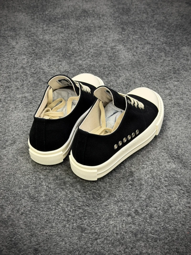 R 0wens DRKSHDW Black Milk Low Sneakers Mouth Detail