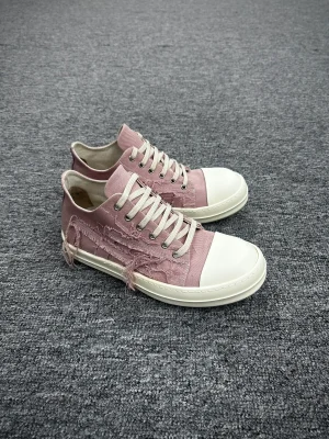 R 0wens DRKSHDW Slashed Low Sneakers Faded Pink Milk Angeled View