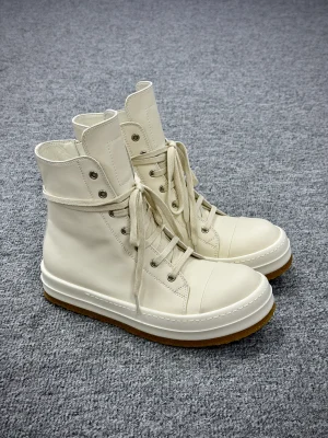 R 0wens Hollywood Leather High-Top Sneakers Milk Angeled View