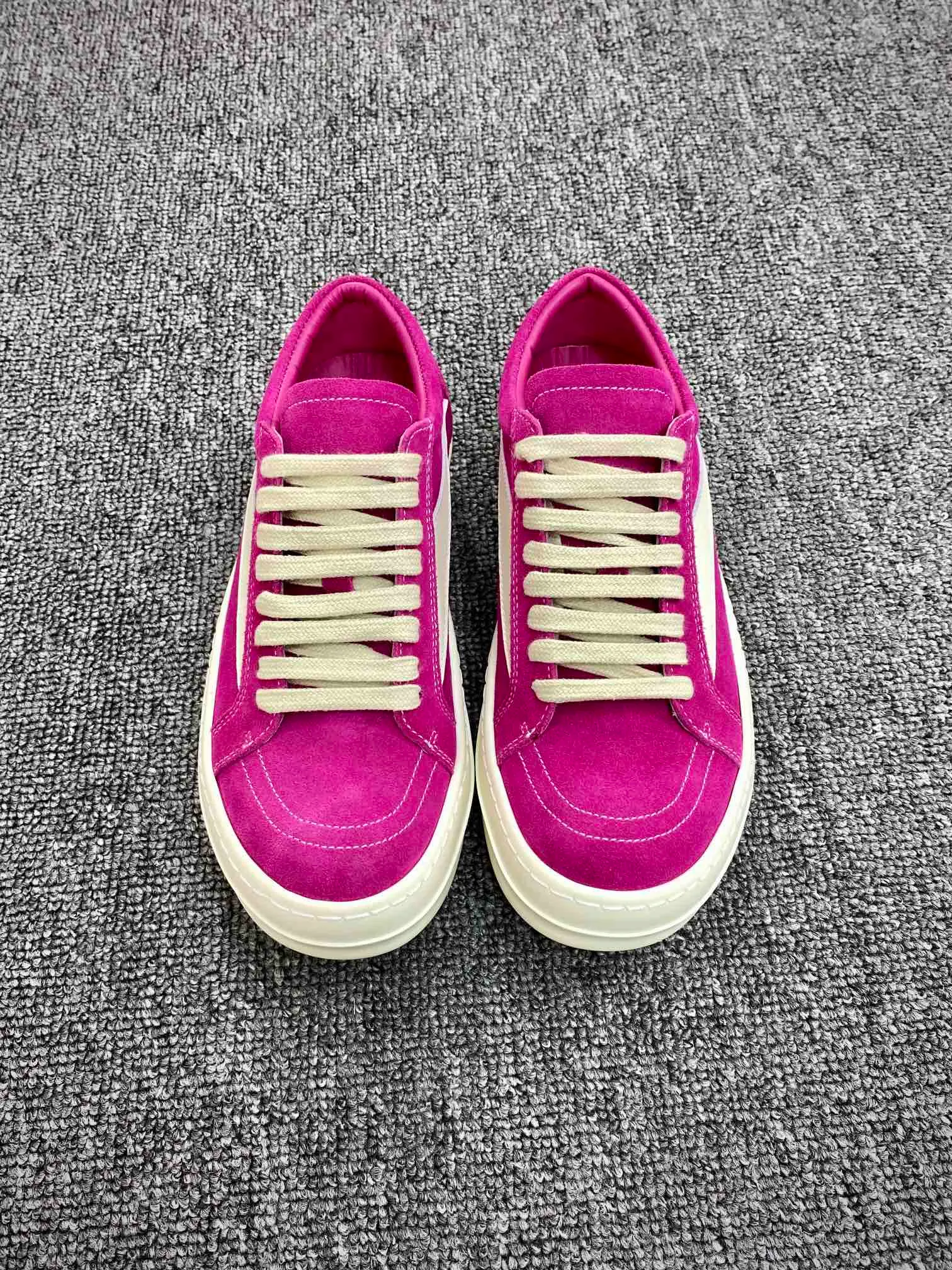 R 0wens Hot PinkMilk Suede Vintage Low Sneakers