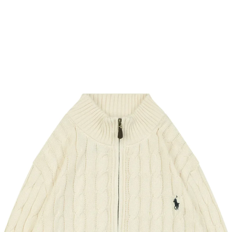 Neckline