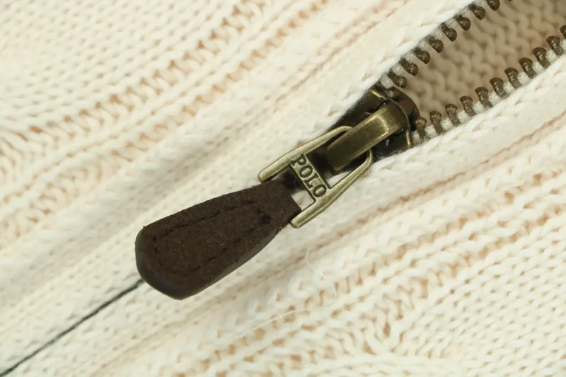 Zipper Detail