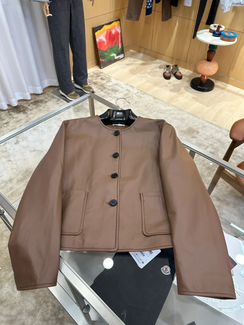 Front Details