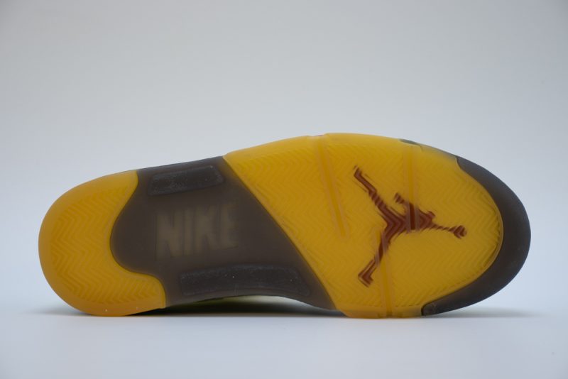 OFF-WHITE X AIR JORDAN 5 SAIL - Image 5